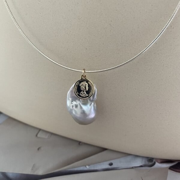 Big Baroque pearl tail necklace in gold White Freshwater Cultured Keshi Pearl Lilian Necklace for Women 042