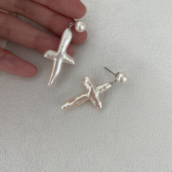 Cross Baroque Pearl earring Gold Diamante Pearl Floral Huggie Earrings 623