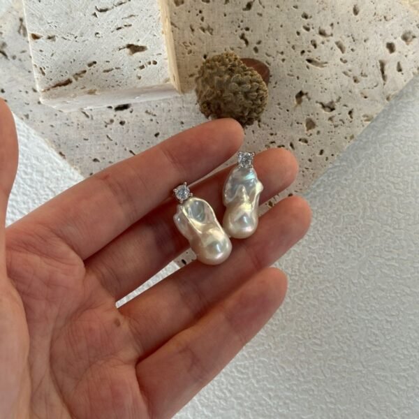 Gold Diamante Pearl Floral Huggie Earrings 681