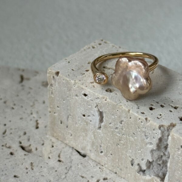 Silver Small 14k Gold Pearl Ring 715