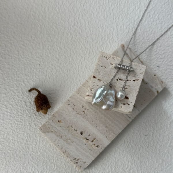 White Freshwater Cultured Keshi Pearl Lilian Necklace for Women 723